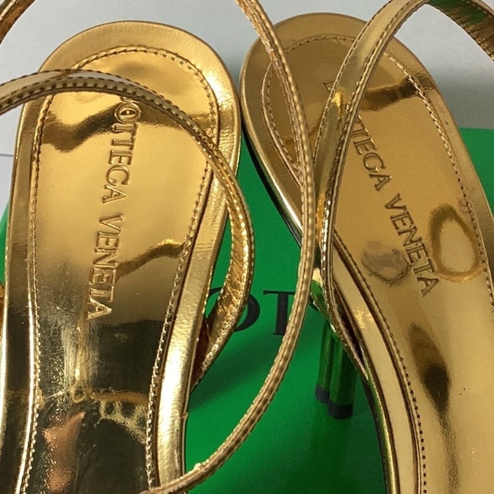 Bottega Veneta
Women's High Heel Knot Sandals - Picture 15 of 16